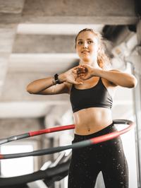 Može li se doista smršavjeti treningom sa hulahopom?